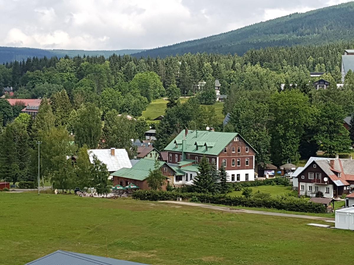 Penzion Varsavjanka Harrachov Exterior foto